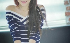 女天体浴场图片高清